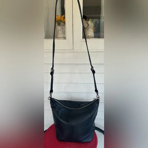 MICHAEL KORS PEBBLED LEATHER  FULTON SPORT CROSSBODY MESSENGER BAG. PRISTINE! - Picture 6 of 13